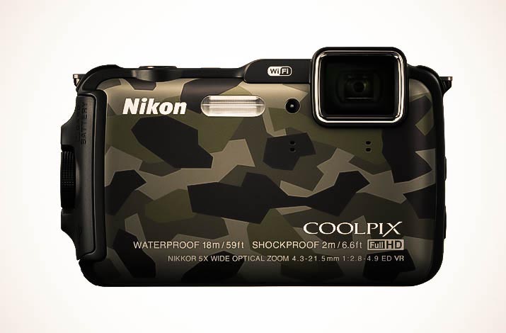 Камуфлированная камера Nikon COOLPIX AW120