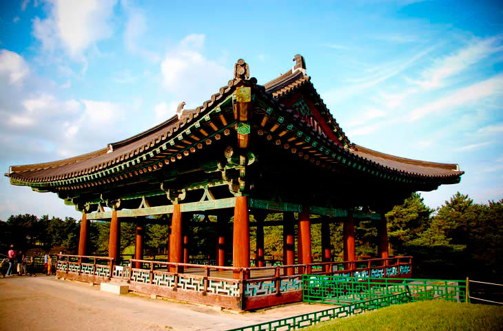 Кёнджу - важный туристический центр Южной Кореи
