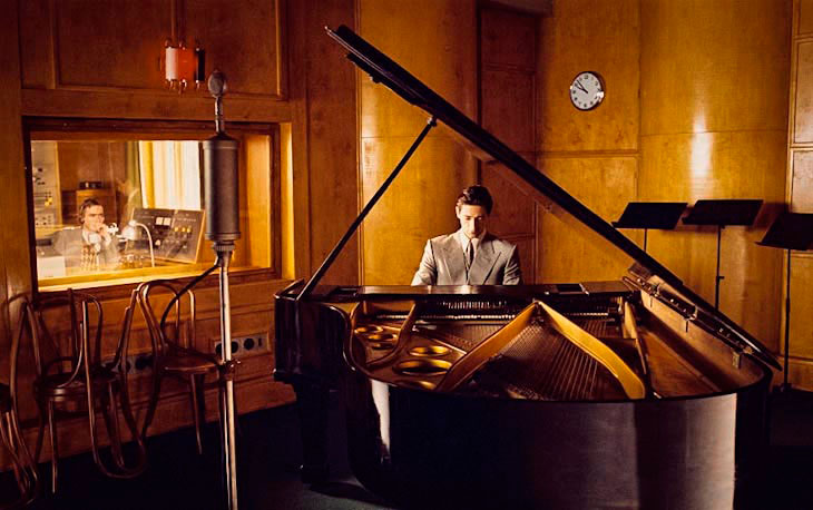 Отзыв - рецензия на фильм «Пианист» (The Pianist, 2002)