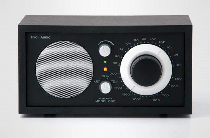 Радио Tivoli Model One