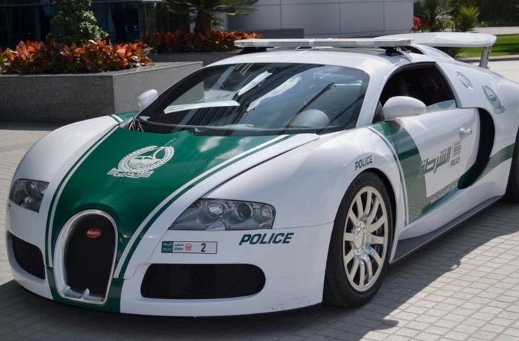 Супер машины патруля департамента полиции Дубая