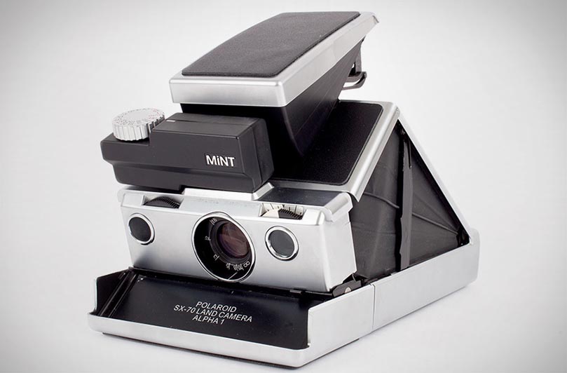 Polaroid SLR670m