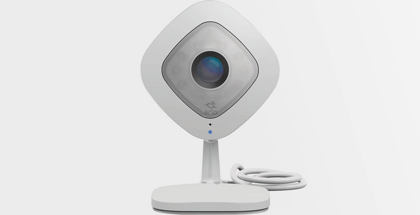 Беспроводная камера видеонаблюдения Arlo Q