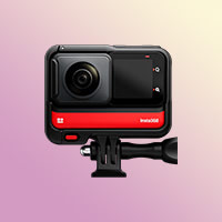 экшн-камера Insta360 One RS